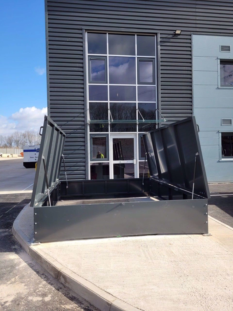 Machinery and plant guarding for underground plant equipment